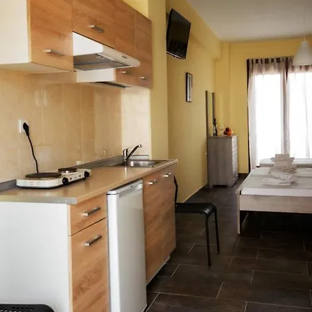 Stones Houses Sea View Криопиги