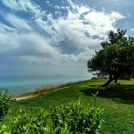Stones Houses Sea View * Криопиги